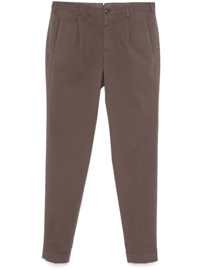 Incotex Tapered Trousers In Brown