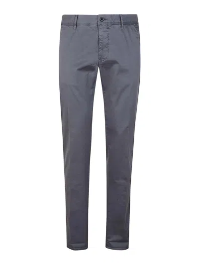 Incotex Trousers In Black