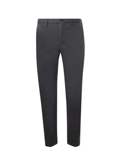 Incotex Trousers In Black