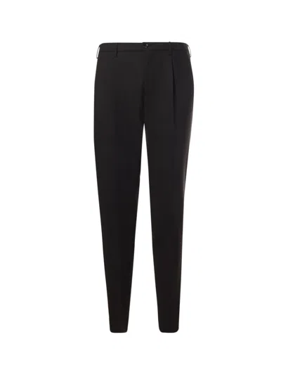 Incotex Trousers With Pleats In Black