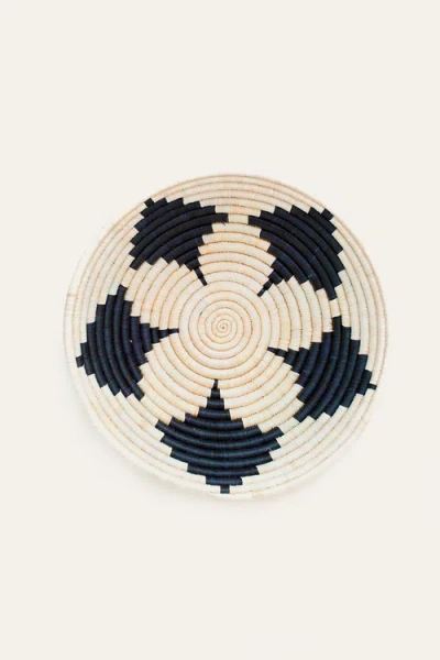Indego Africa Petal Raffia Plateau In Natural And Black