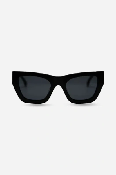 Indy Lainey Square Polarized Sunglasses In Blue