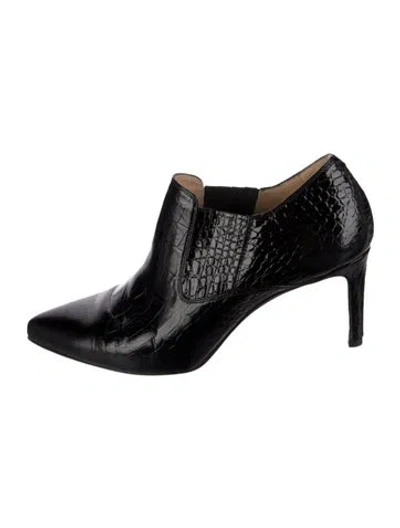 Pre-owned Inez Leather Pumps In Black