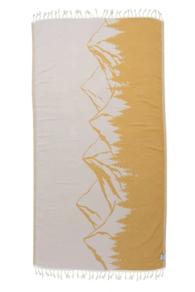 Infusezen Mountain 100% Cotton Reversible Turkish Towel In Yellow