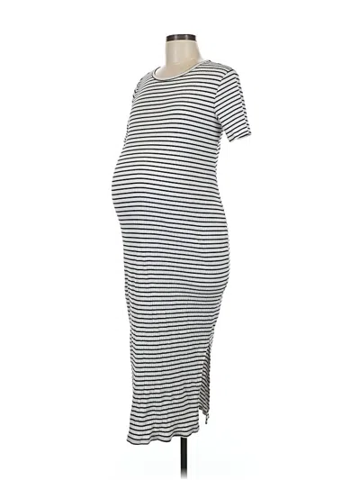 Pre-owned Ingrid & Isabel Casual Dress In Gray