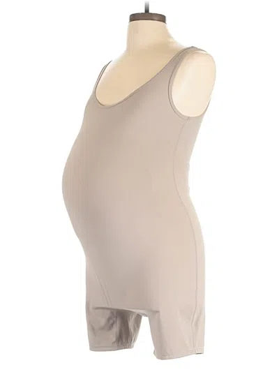 Pre-owned Ingrid & Isabel Romper In Brown