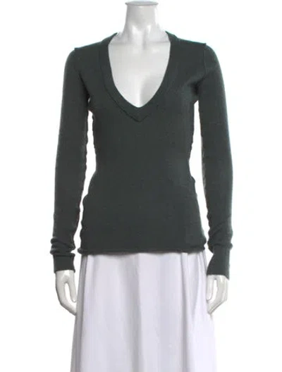 Pre-owned Inhabit Cashmere V-neck Sweater In Green