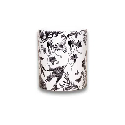 Inkrypt London Black / White Foliage Scented Spring Soy Candle