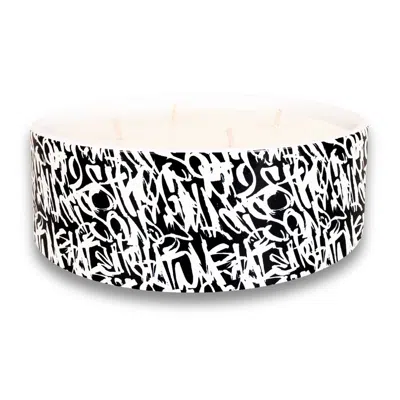 Inkrypt London Black / White Freestyle Soy Candle - Bois Fragrance Woody Warm