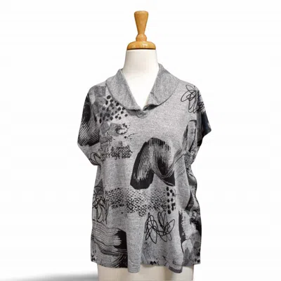 Inoah Women's Pebble Top In Black In Multi