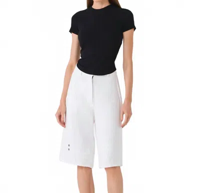 In/one Imani Ruched Back Tee In Black
