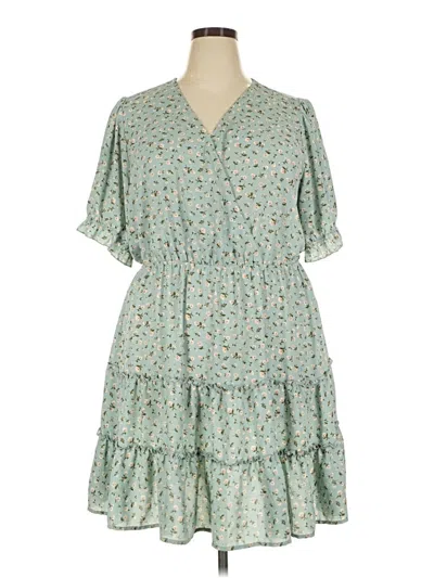 Pre-owned Inspired Hearts Casual Dress In Green