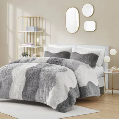 Intelligent Design Cassie Ombre Shaggy Faux Fur Comforter Set In Gray