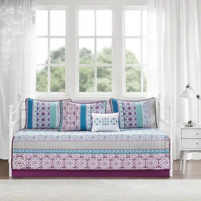 Intelligent Design Joni 6 Piece Boho Reversible Daybed Set In Purple,blue
