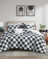 Intelligent Design Miley Checkered Comforter Sets In Black,white