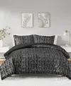 Intelligent Design Naomi Metallic Print Faux Fur 3 Piece Duvet Cover Set, Full/queen In Black,silver