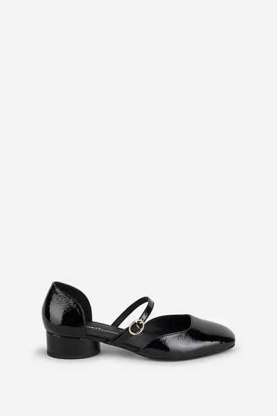 Intentionally Blank Cortez Mary Jane Heels In Black