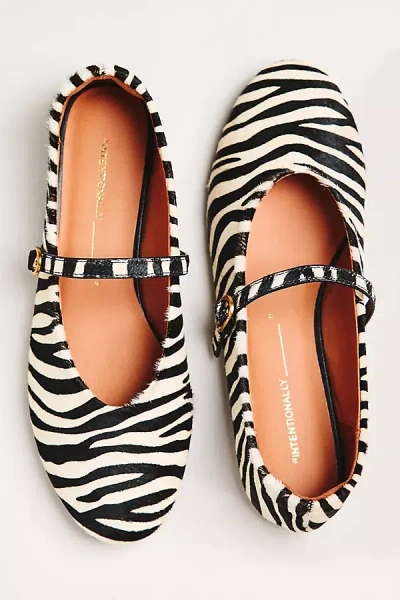 Intentionally Blank Larisa Mary Jane Flats In Black