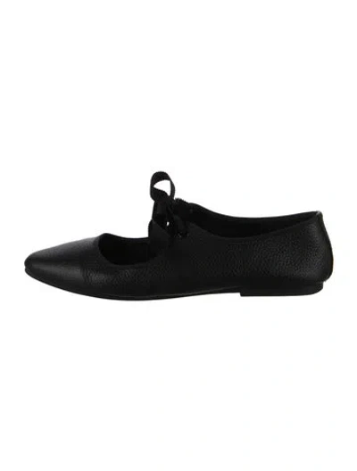 Pre-owned Intentionally Blank Leather Flats In Black
