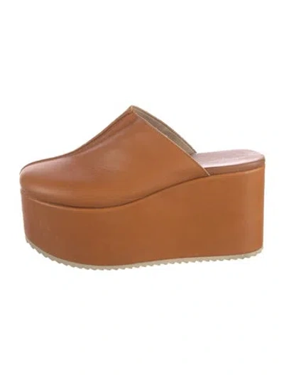 Pre-owned Intentionally Blank Leather Mules In Neutral