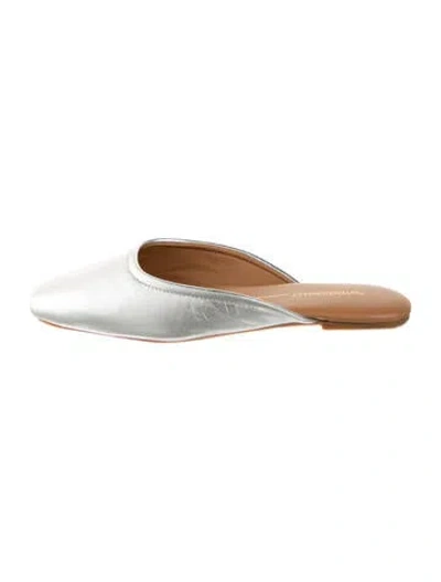 Pre-owned Intentionally Blank Leather Mules In White