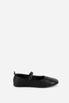 Intentionally Blank Nicolette Flats In Black