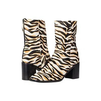 Intentionally Blank Pg Boots Women Safari Cowhide Leather Block Heel Rhs8483 In Animal Print