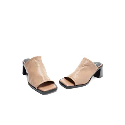 Intentionally Blank Women's Adelaide Heel-brown