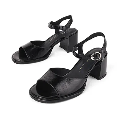 Intentionally Blank Women's Astro Heeled Sandal-black
