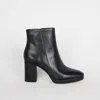 INTENTIONALLY BLANK WOMEN'S RACHEL BOOTS IN BLK