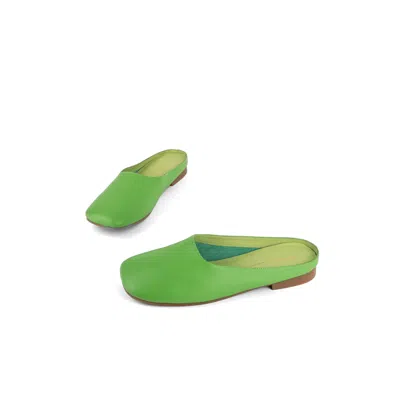 Intentionally Blank Women's Sync Mule-green