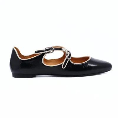 Intentionally Blank Women's Vandam Flat Shoes In Black