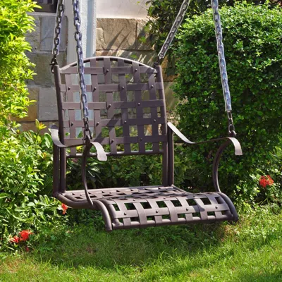 International Caravan Santa Fe Nailhead Single Swing