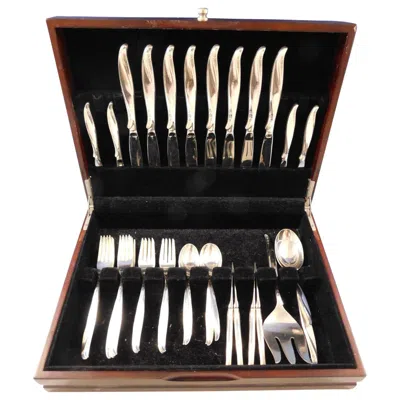 Pre-owned International Silver Pine Spray By International Sterling Silver Flatware Service For 8 Set 43 Pcs In Black