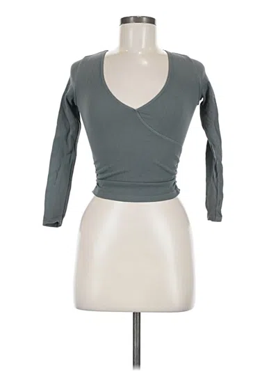 Pre-owned Intimately By Free People 3/4 Sleeve T-shirt In Gray