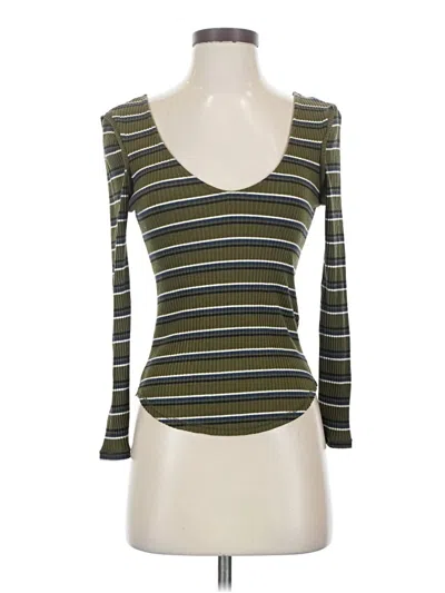 Pre-owned Intimately By Free People 3/4 Sleeve T-shirt In Green
