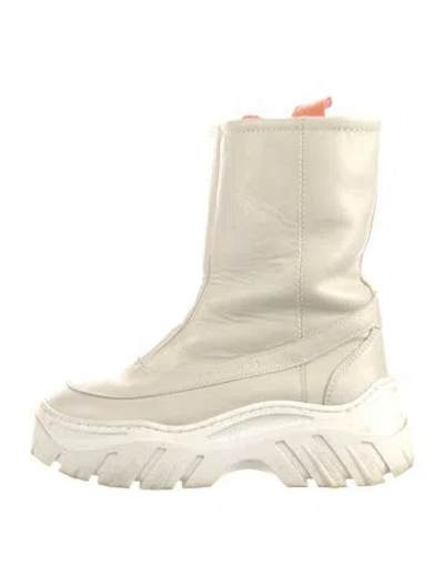 Pre-owned Inuikii Leather Boots In Neutral