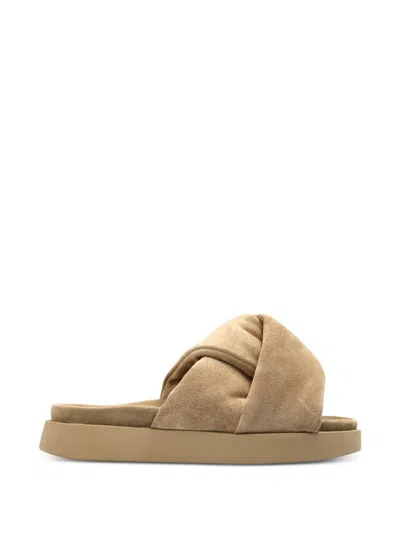 Inuikii Twisted Leather Sneakers In Neutral