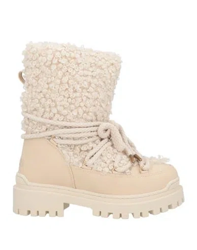 Inuikii Woman Ankle Boots Ivory Size 6 Textile Fibers In White