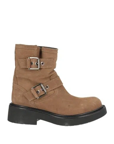 Inuovo Woman Ankle Boots Khaki Size 6 Leather In Beige