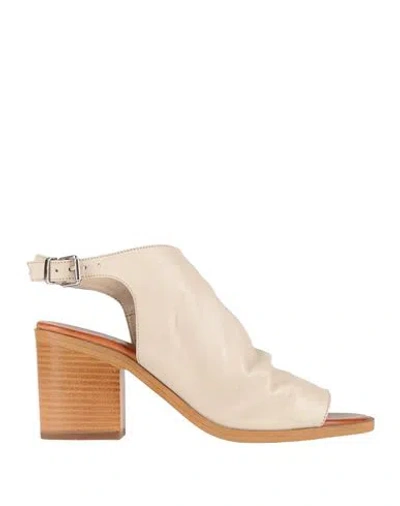 Inuovo Woman Sandals Beige Size 8 Soft Leather In Multi