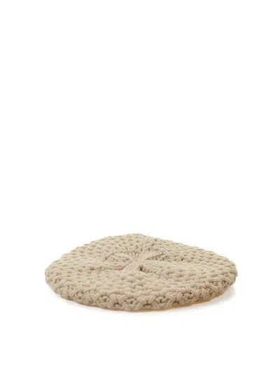 Inverni Basque In Pure Cashmere Honeycomb In Beige
