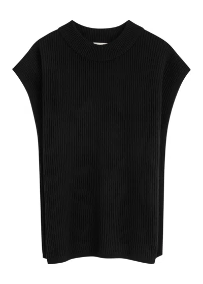 Inverni Ribbed Cashmere Poncho In Black