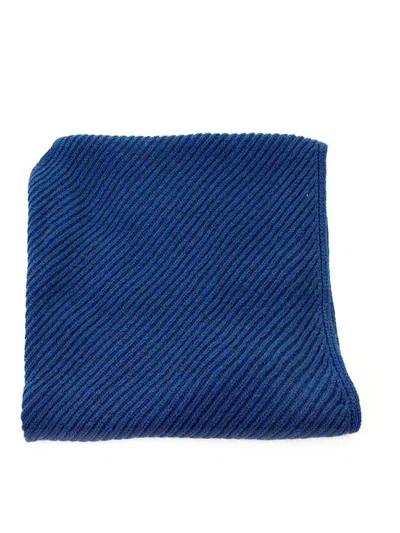 Inverni Triangle Scarf In Pure English Knit Cashmere In Blue