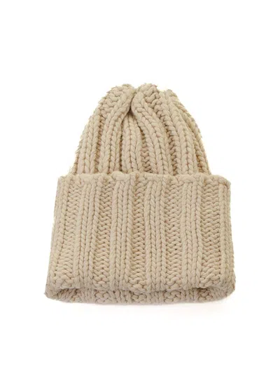 Inverni Vanilla Cashmere Beanie In Yellow