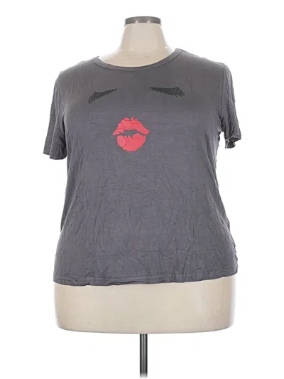 In'voland Short Sleeve T-shirt In Gray