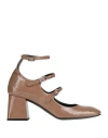 Iodea Woman Pumps Khaki Size 7 Synthetisches Material In Multi