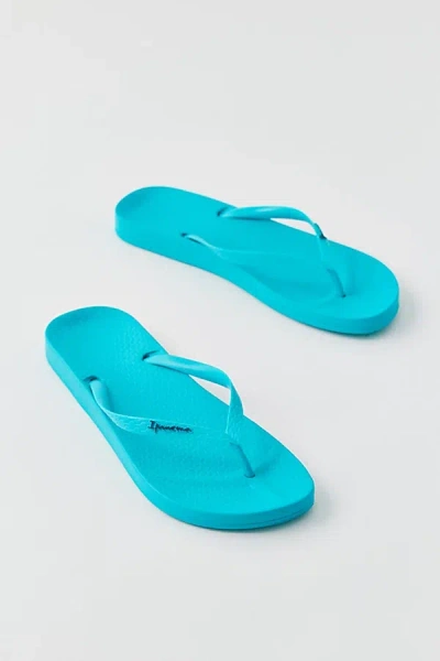 IPANEMA ANA THONG SANDAL IN BLUE, WOMEN'S AT URBAN OUTFITTERS