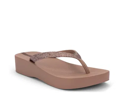 Ipanema Mesh Chic Wedge Flip Flop In Brown