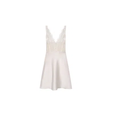 Ipekkiramer Women's White Vampy Short Chemise Ecru